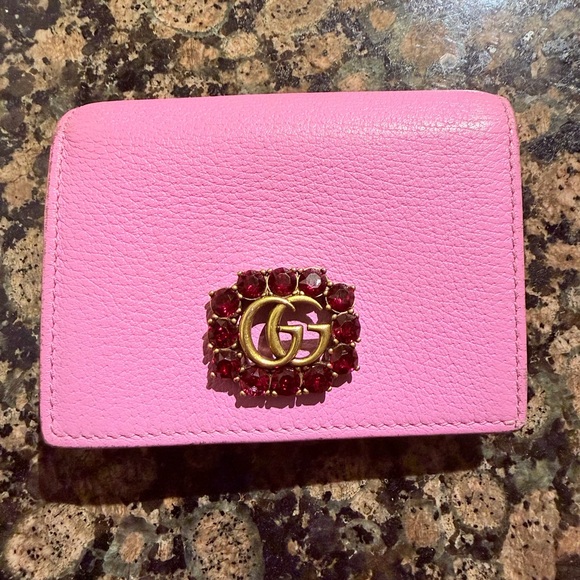 Gucci Pink Wallet - Picture 1 of 9